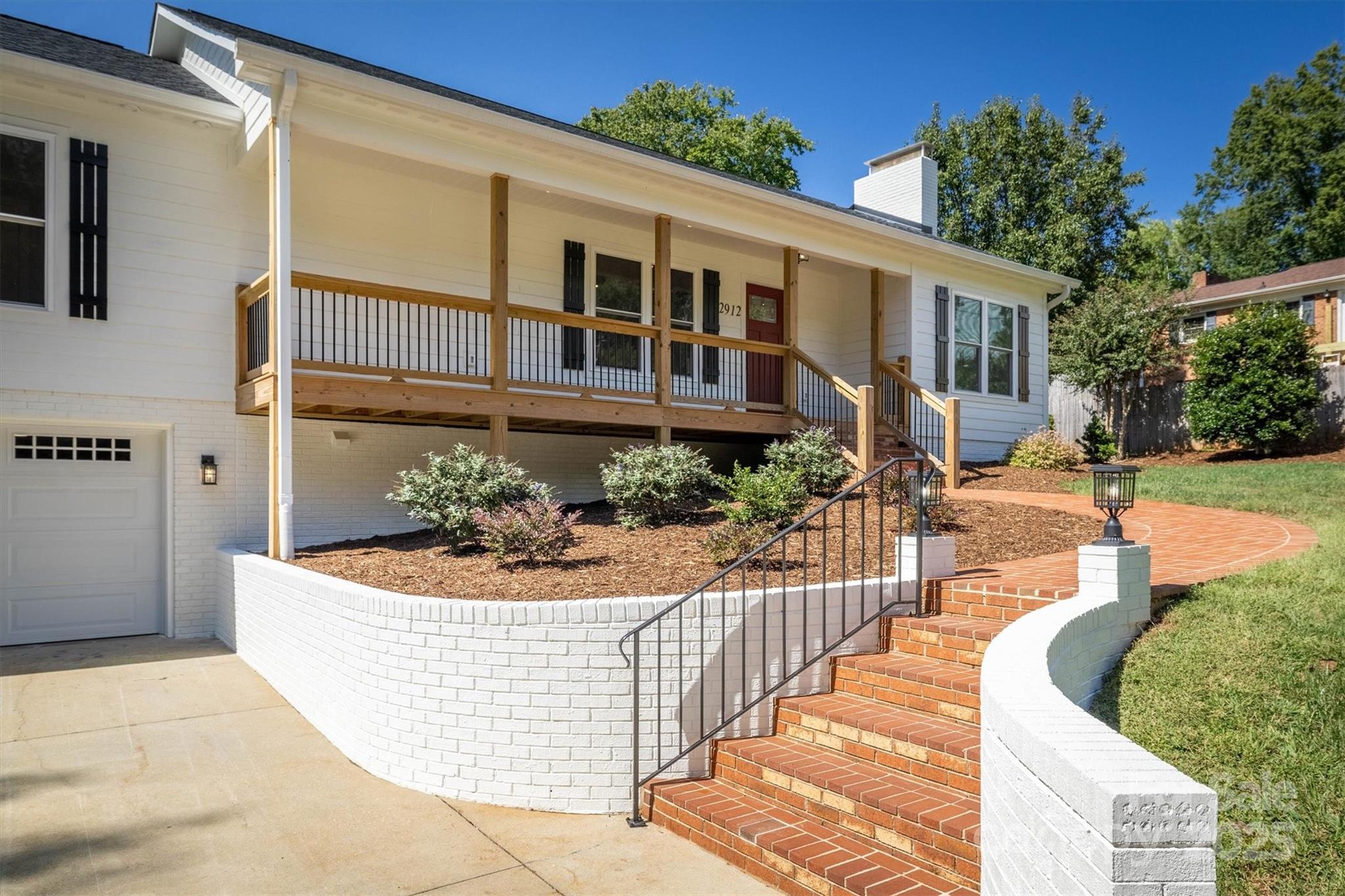 2912 Woodstream Drive Valdese NC 28690