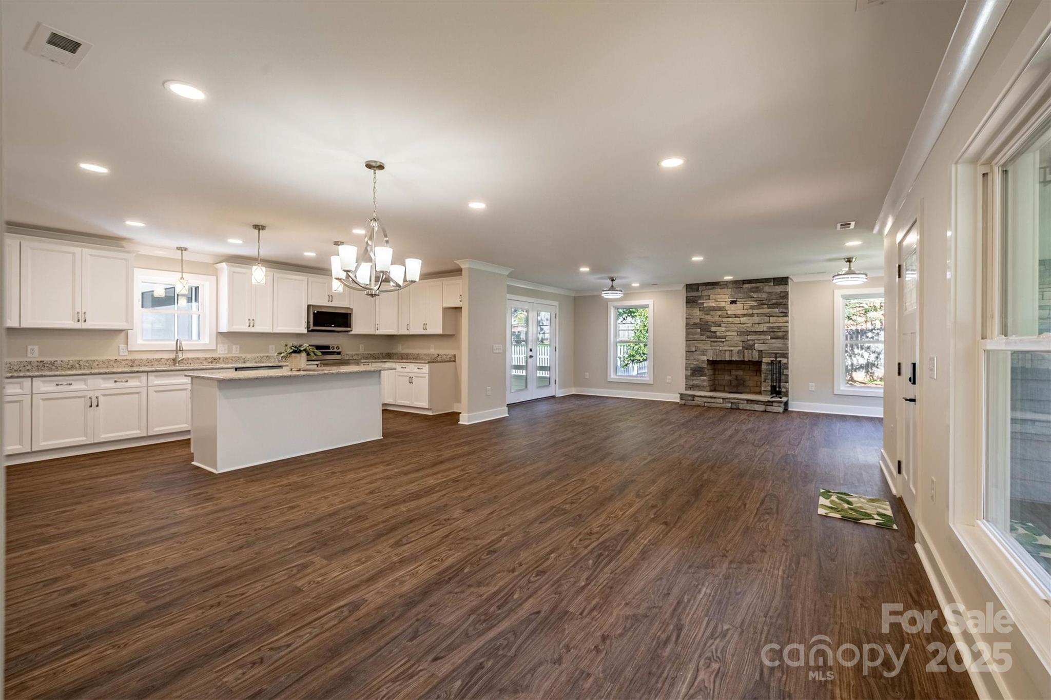 2912 Woodstream Drive Valdese NC 28690