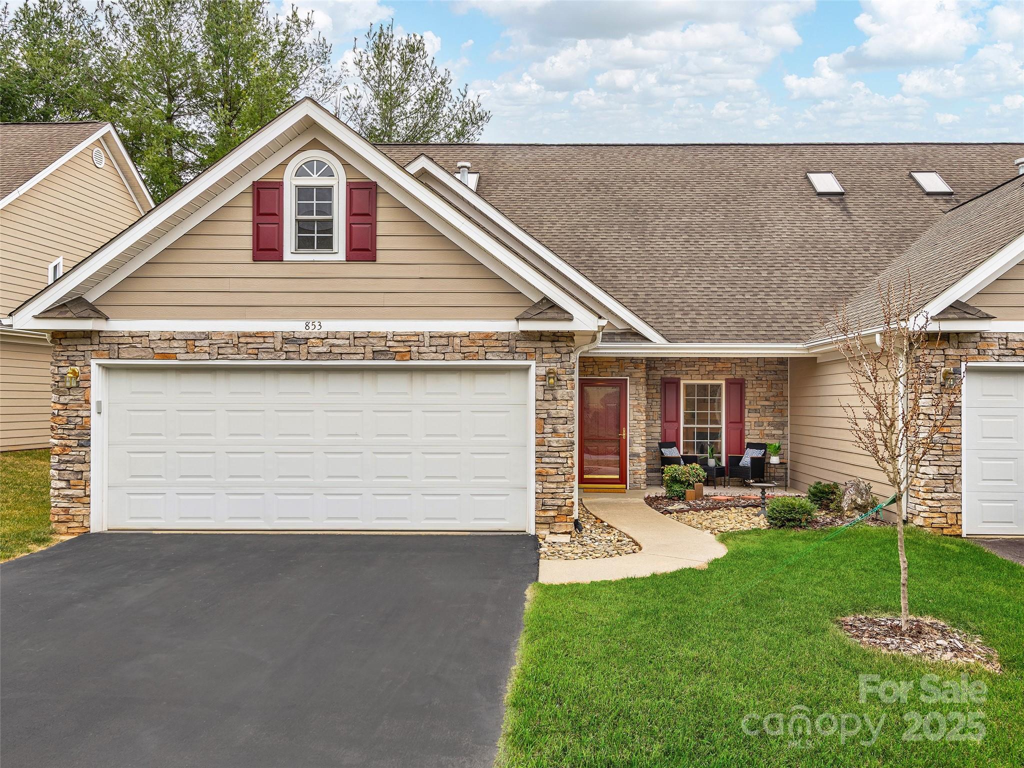 853 W Pointe Drive Asheville NC 28806