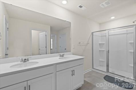 5043 Fandango Road York SC 29745