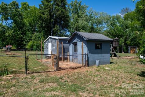 828 Jamestown Road Morganton NC 28655