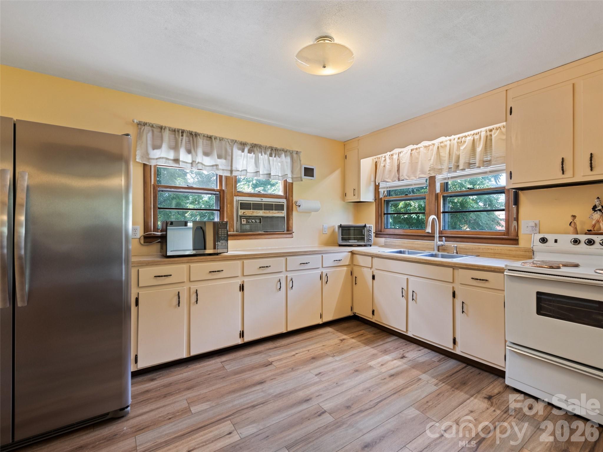 1714 Iron Duff Road Waynesville NC 28785