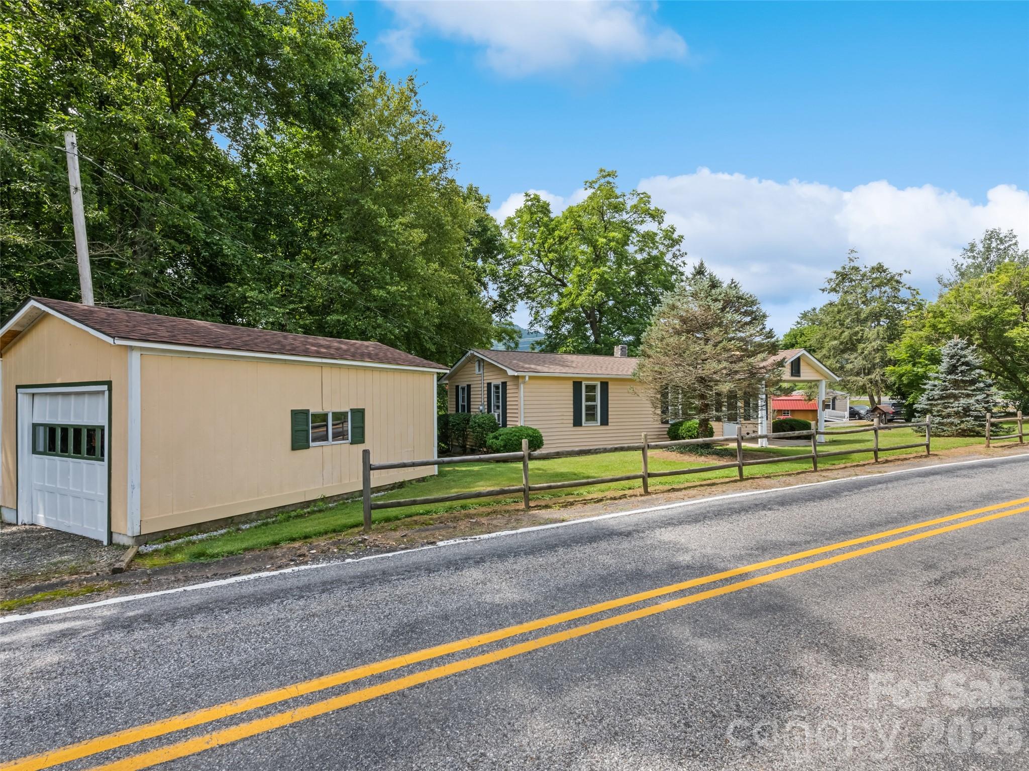 1714 Iron Duff Road Waynesville NC 28785