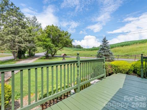 1714 Iron Duff Road Waynesville NC 28785