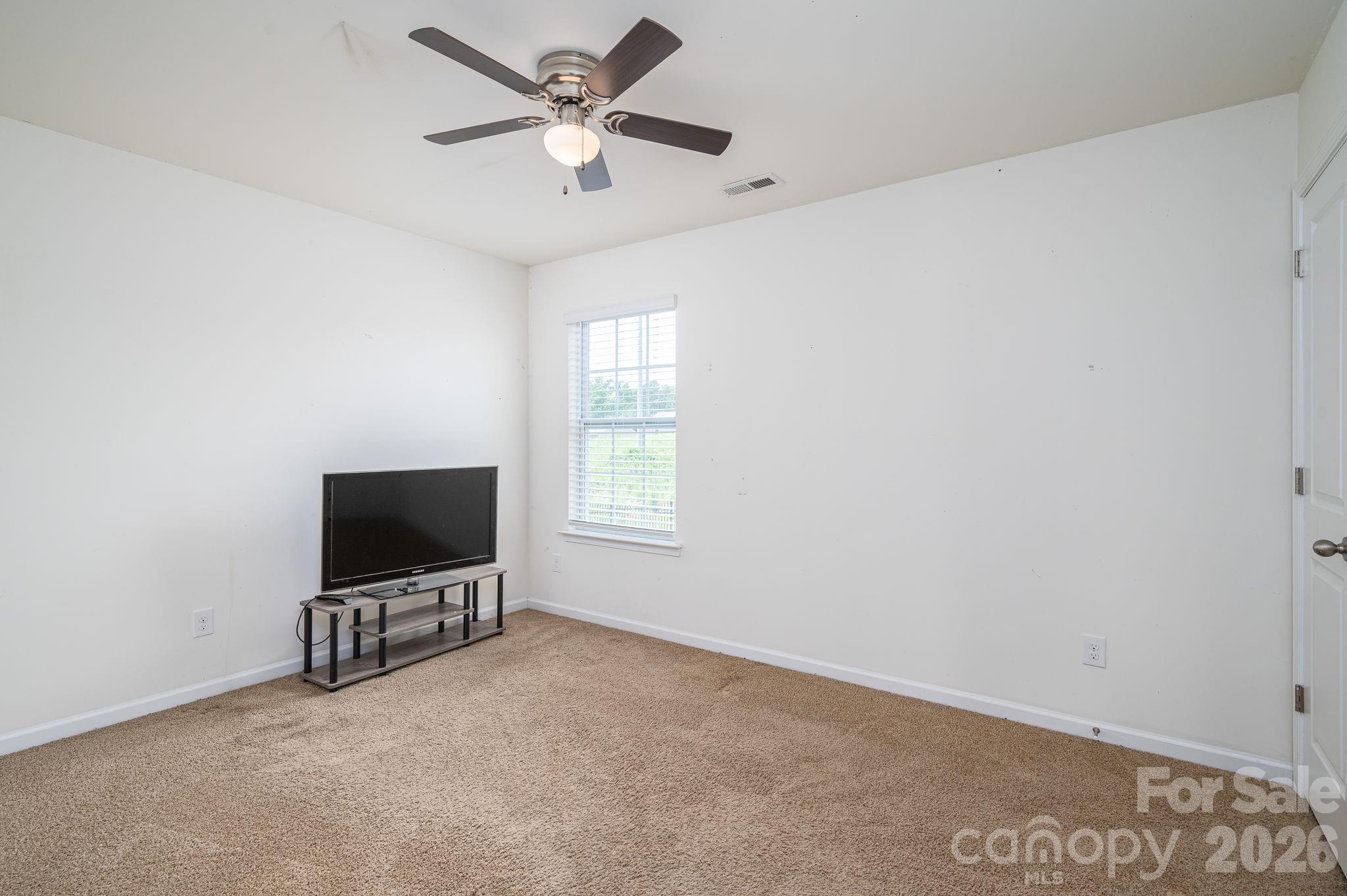 1536 Gaston Mountain Drive Dallas NC 28034