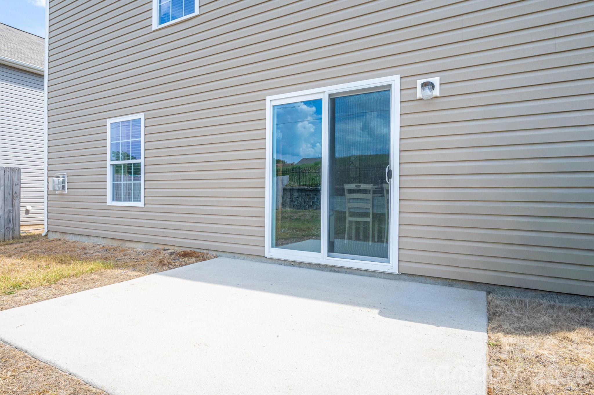 1536 Gaston Mountain Drive Dallas NC 28034