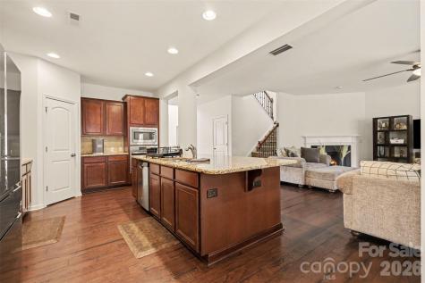 9631 Daufuskie Drive Charlotte NC 28278