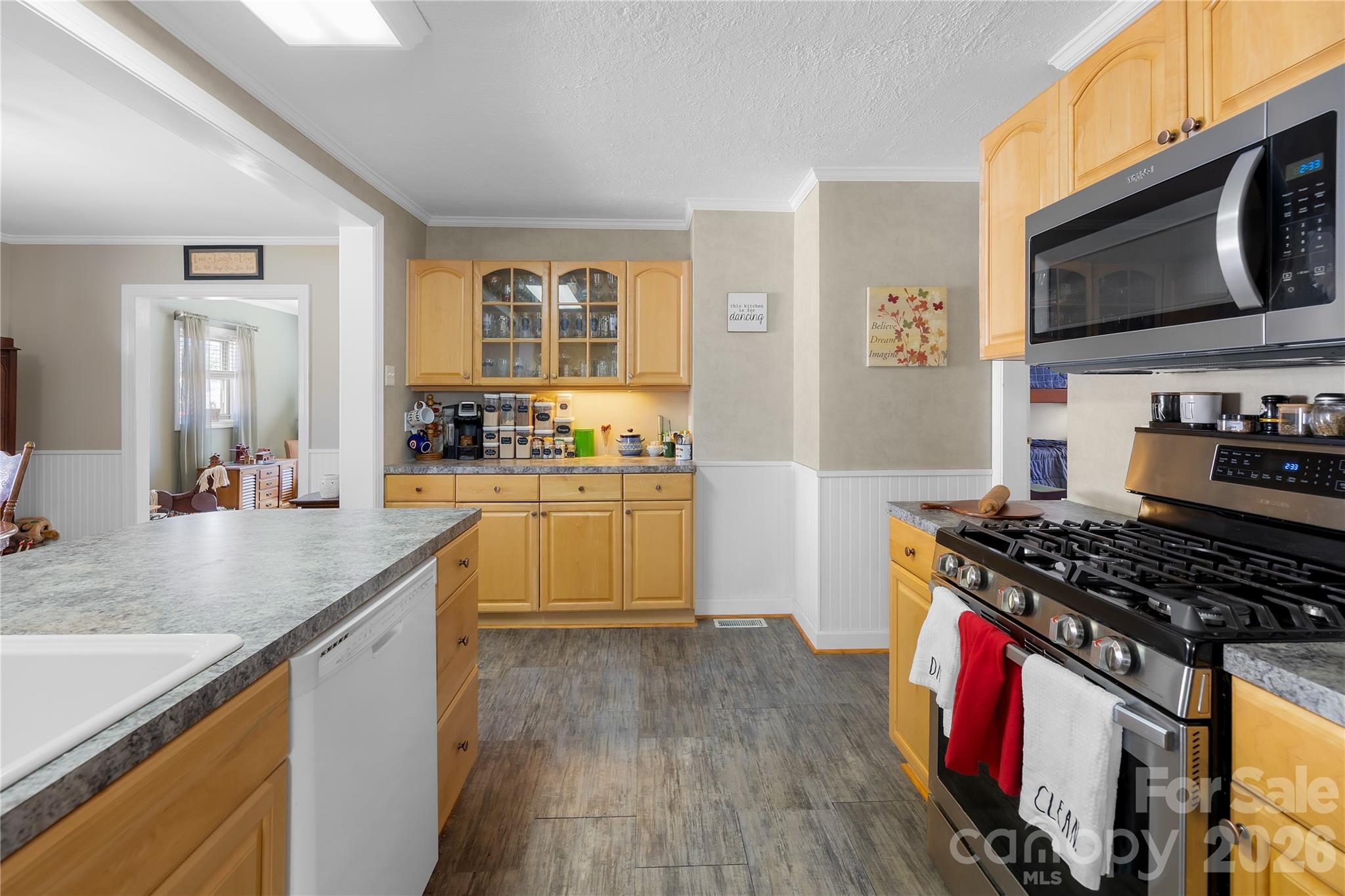 1912 Old West Lane Gastonia NC 28052
