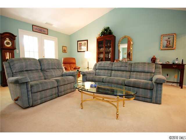 600 Walnut Point Drive Matthews NC 28105