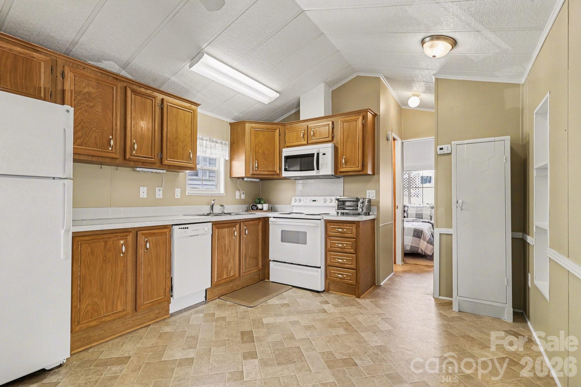 122 Maple Street New London NC 28127