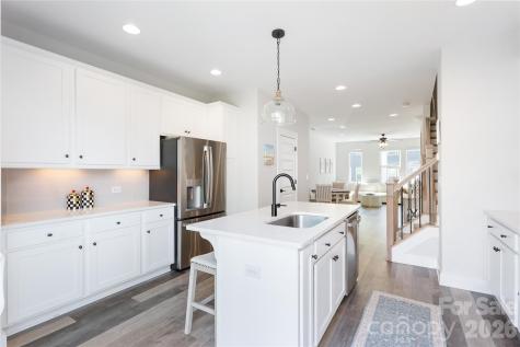 223 S Bruns Avenue Charlotte NC 28208