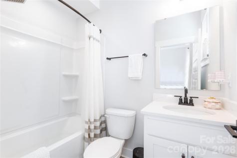 223 S Bruns Avenue Charlotte NC 28208