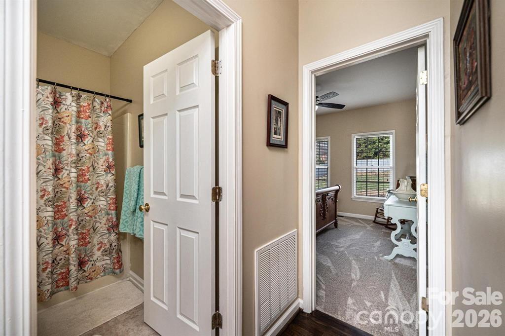 3992 Brickfield Street Hickory NC 28602