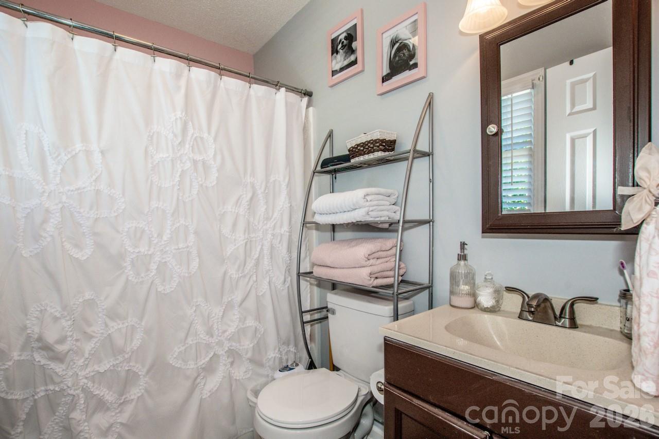 2426 Ashford Drive Newton NC 28658