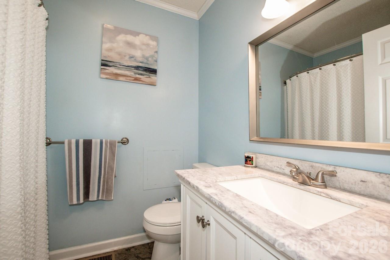 2426 Ashford Drive Newton NC 28658