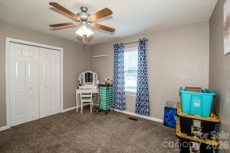 2426 Ashford Drive Newton NC 28658