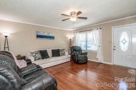 2426 Ashford Drive Newton NC 28658