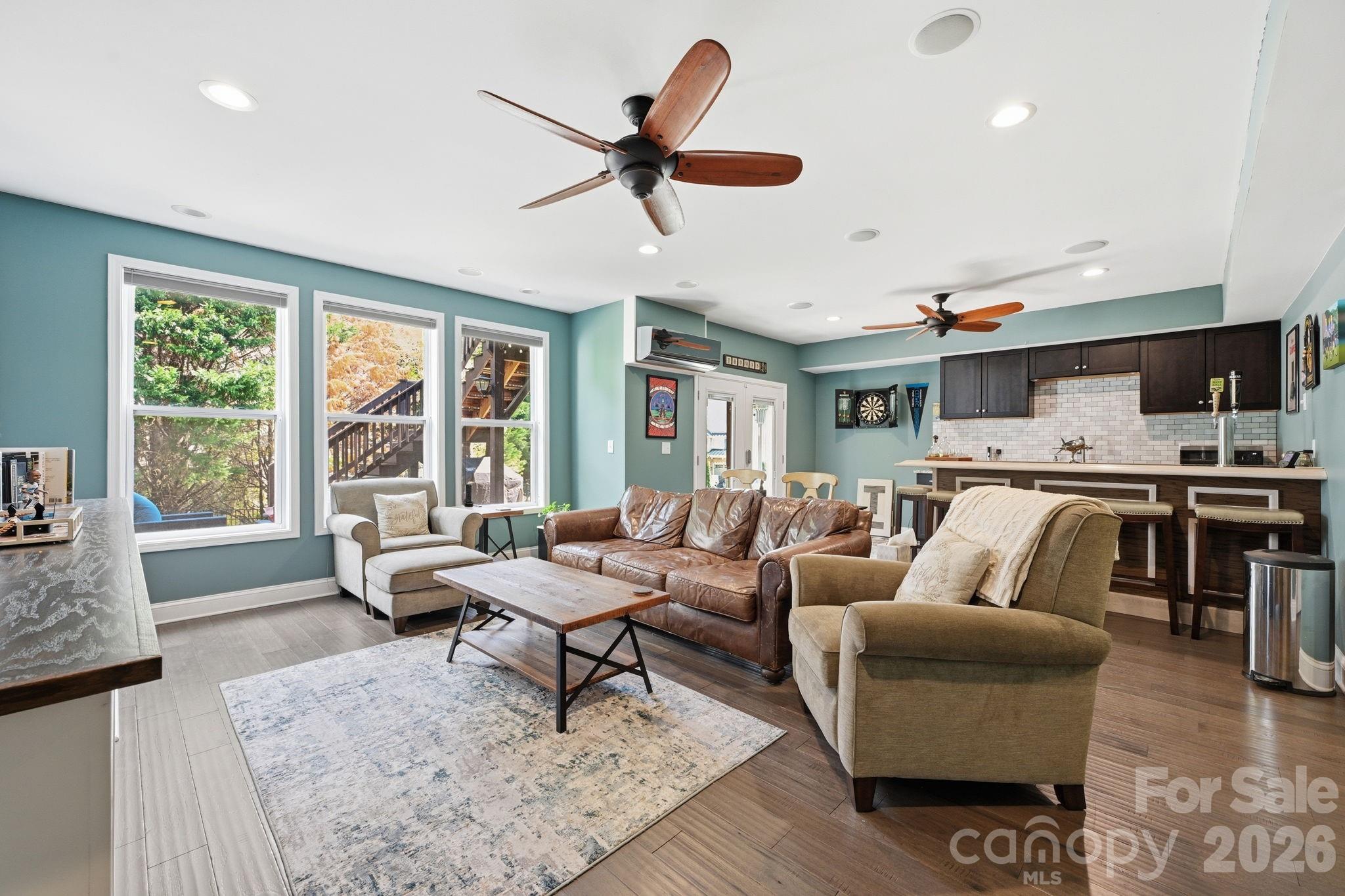5041 El Molino Drive Charlotte NC 28214
