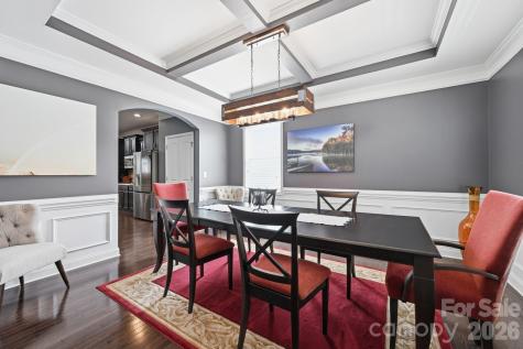 5041 El Molino Drive Charlotte NC 28214