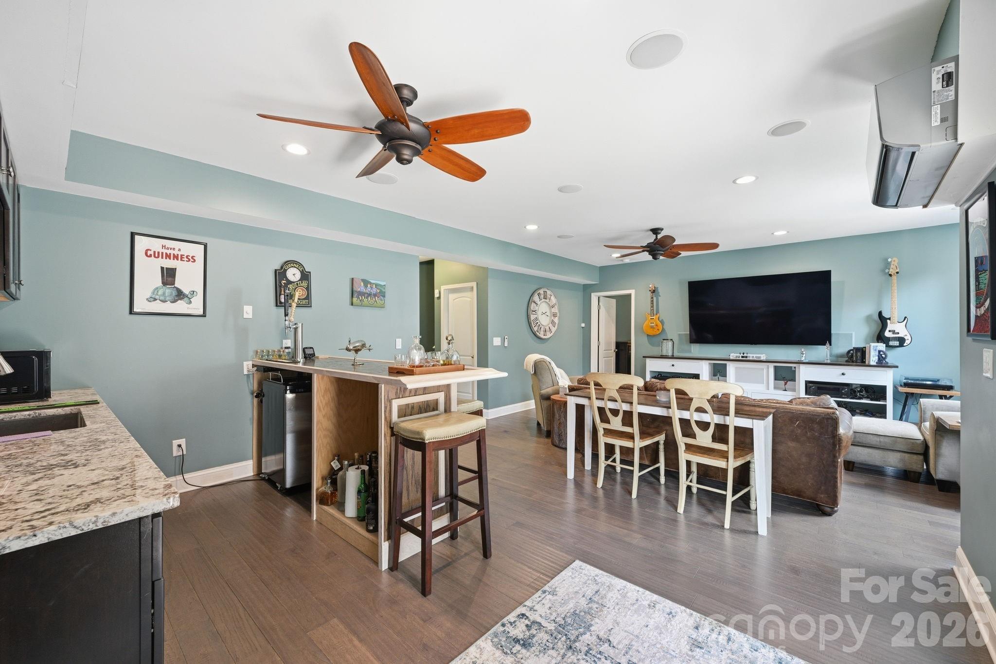 5041 El Molino Drive Charlotte NC 28214