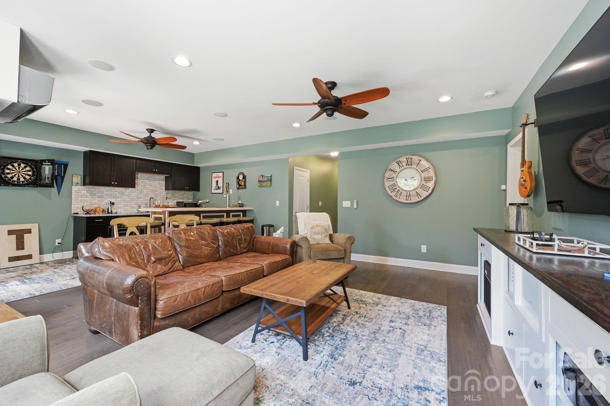 5041 El Molino Drive Charlotte NC 28214