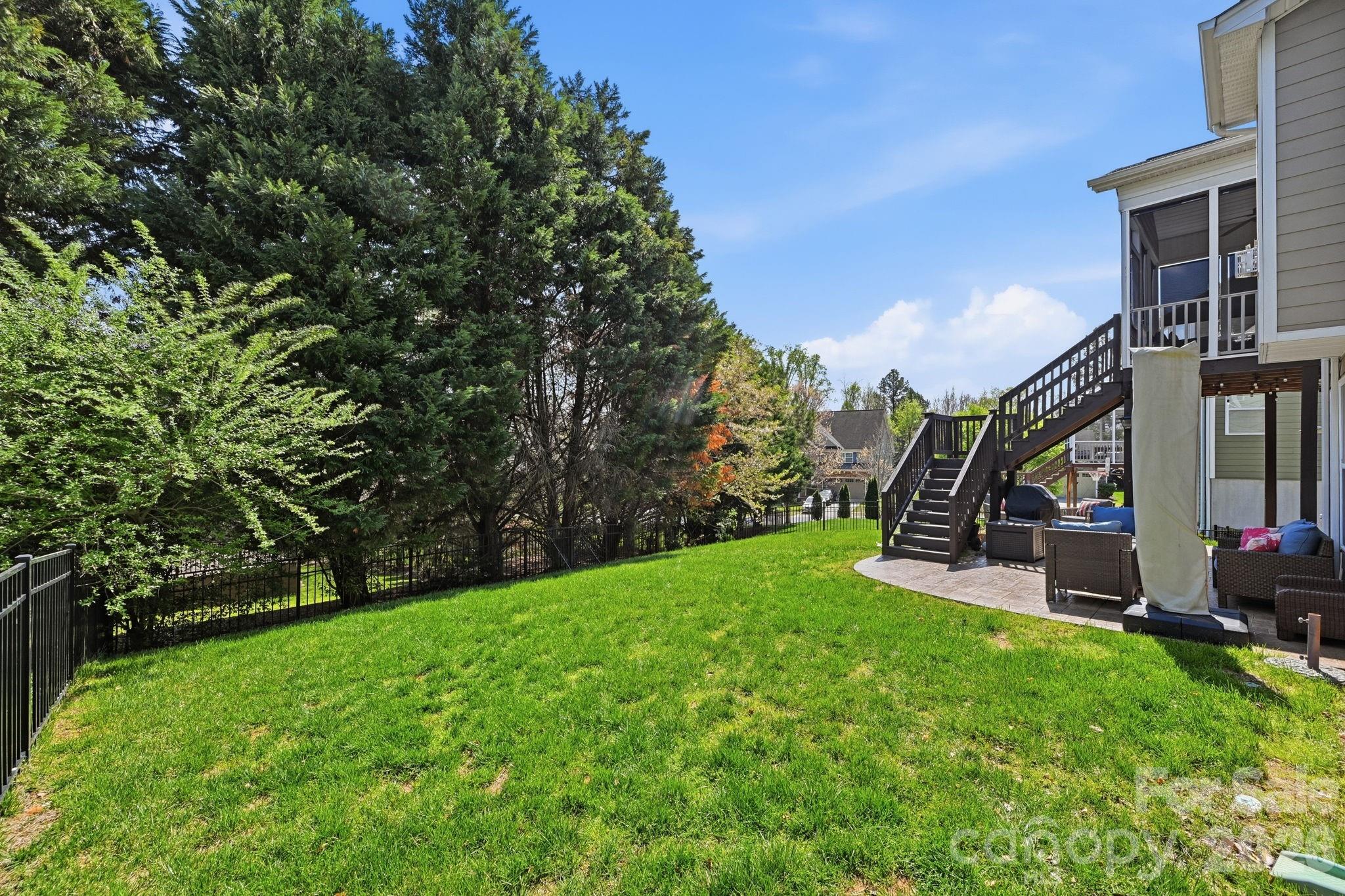 5041 El Molino Drive Charlotte NC 28214