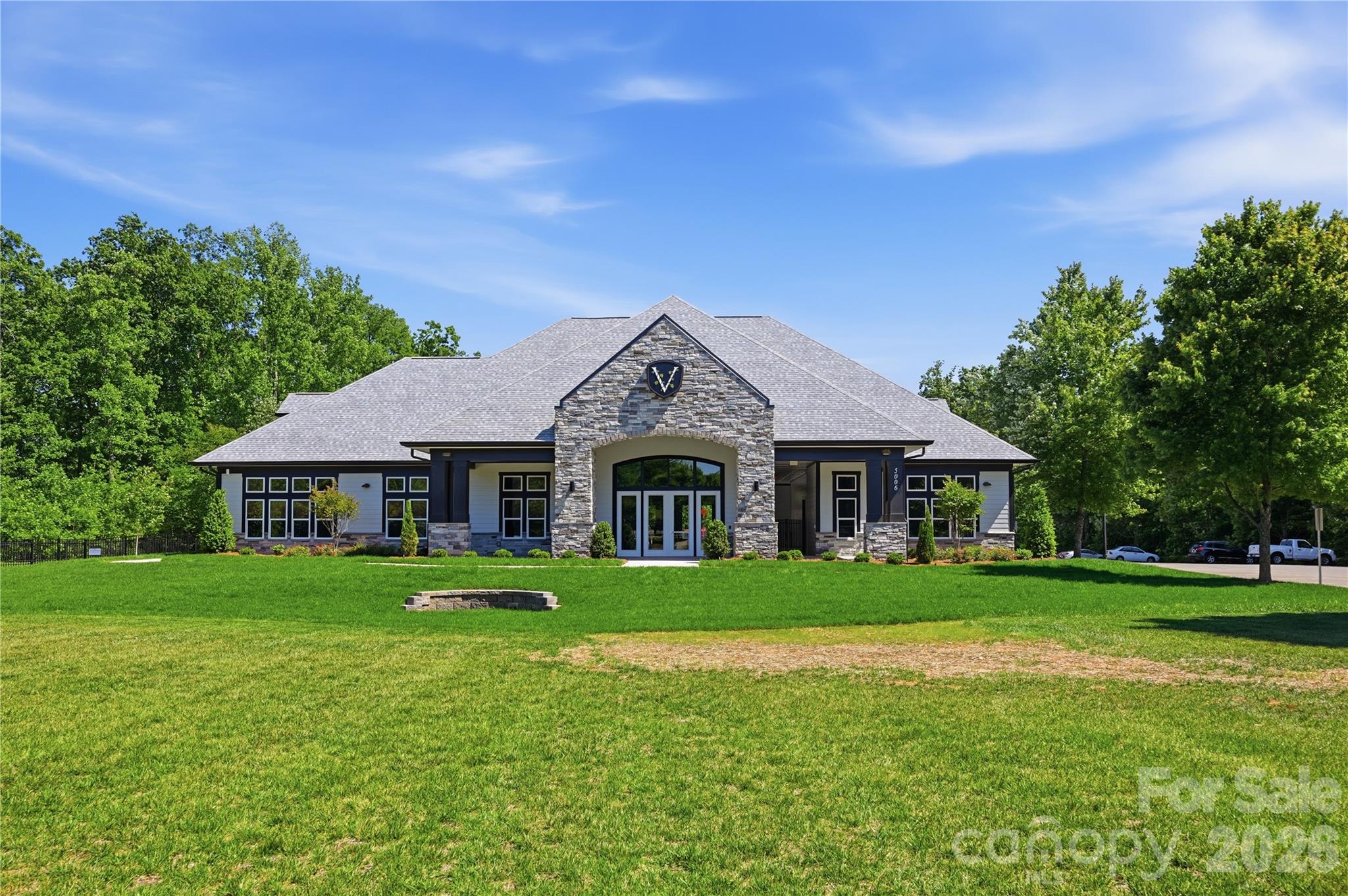 5041 El Molino Drive Charlotte NC 28214