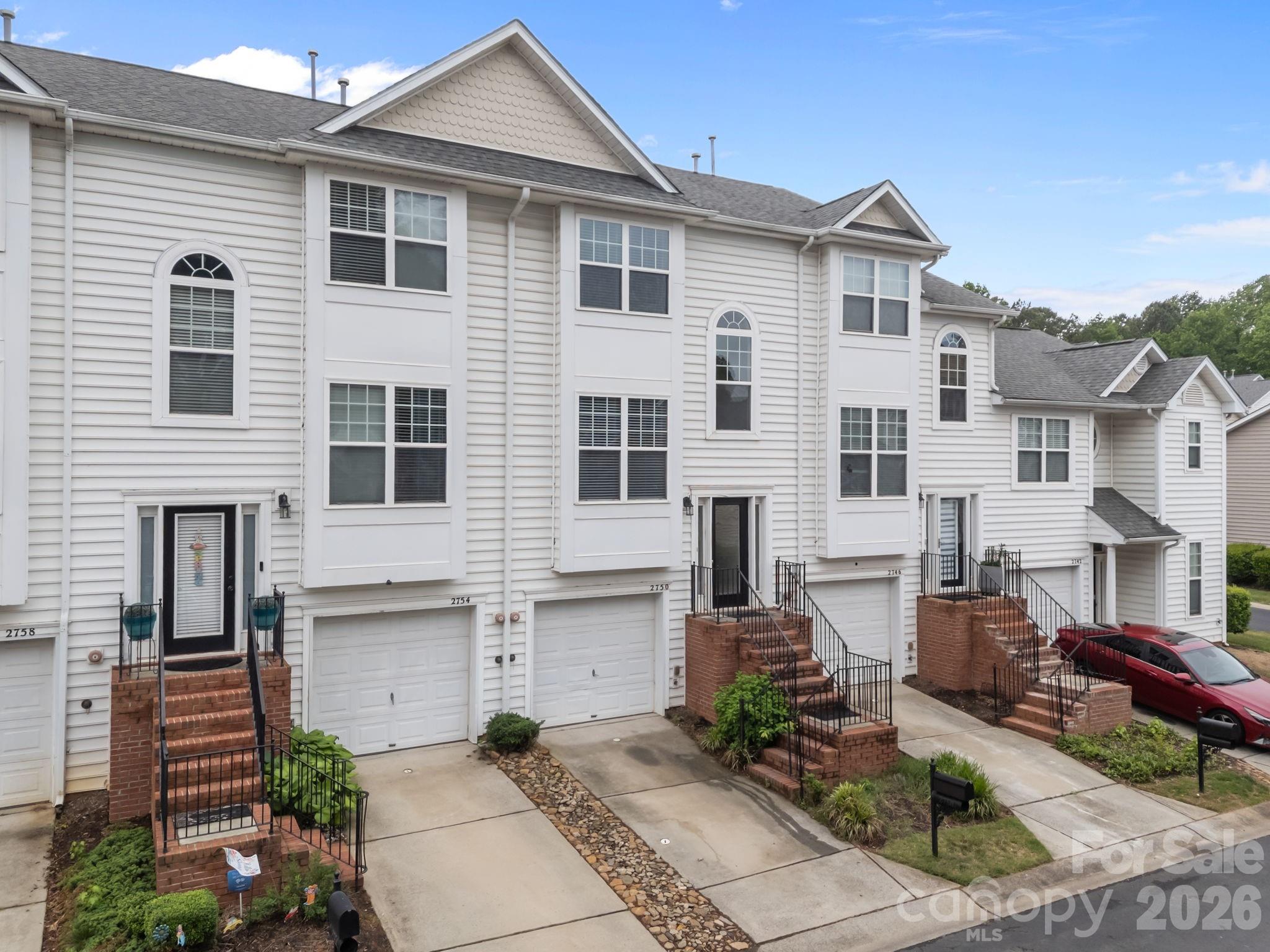 2750 Avalon Loop Road Charlotte NC 28269