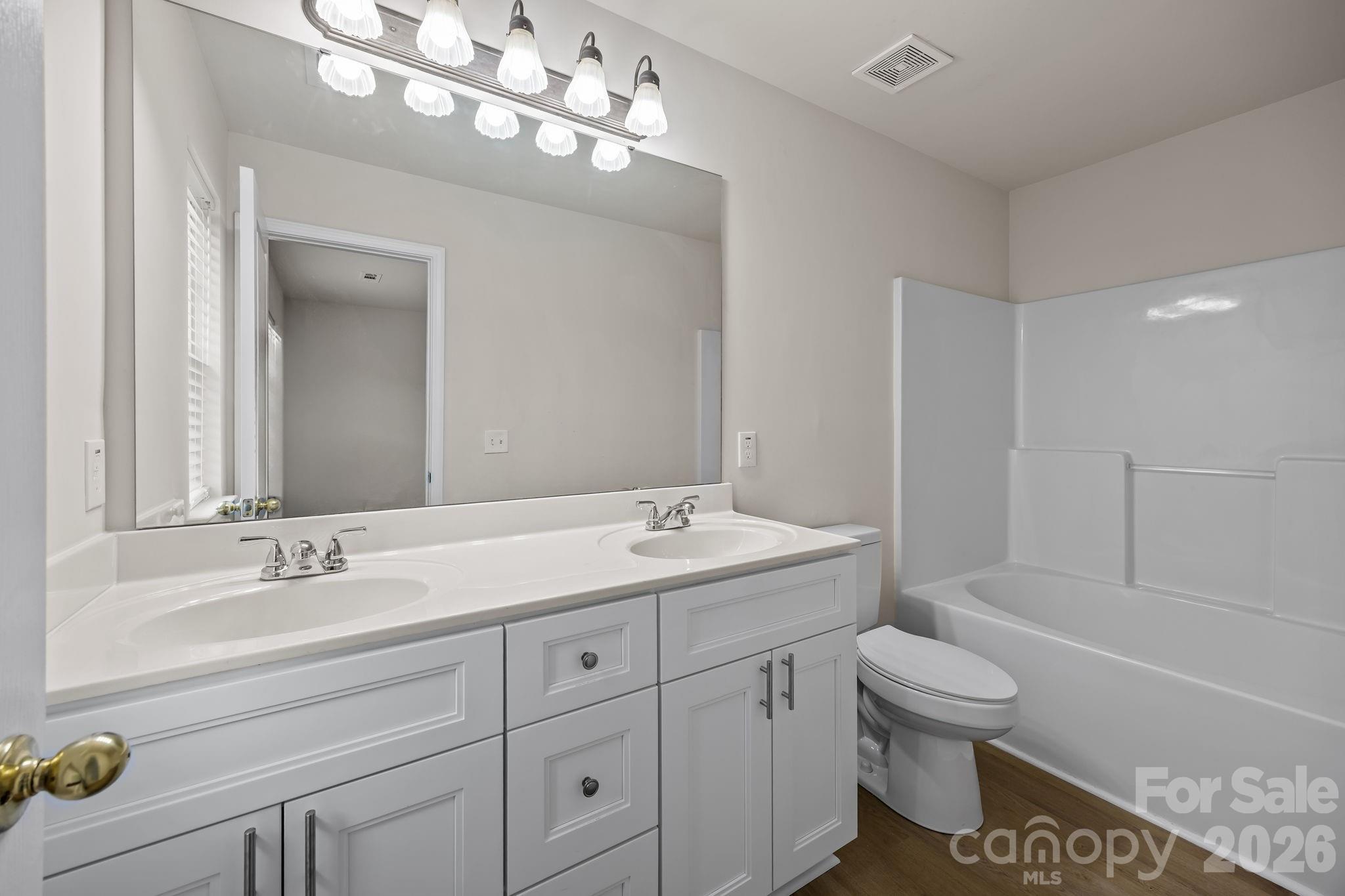 2750 Avalon Loop Road Charlotte NC 28269