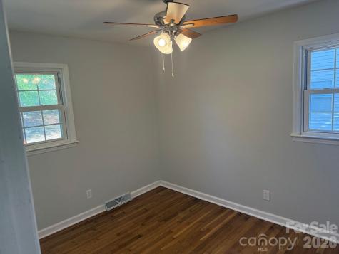 917 Canterbury Court Gastonia NC 28052