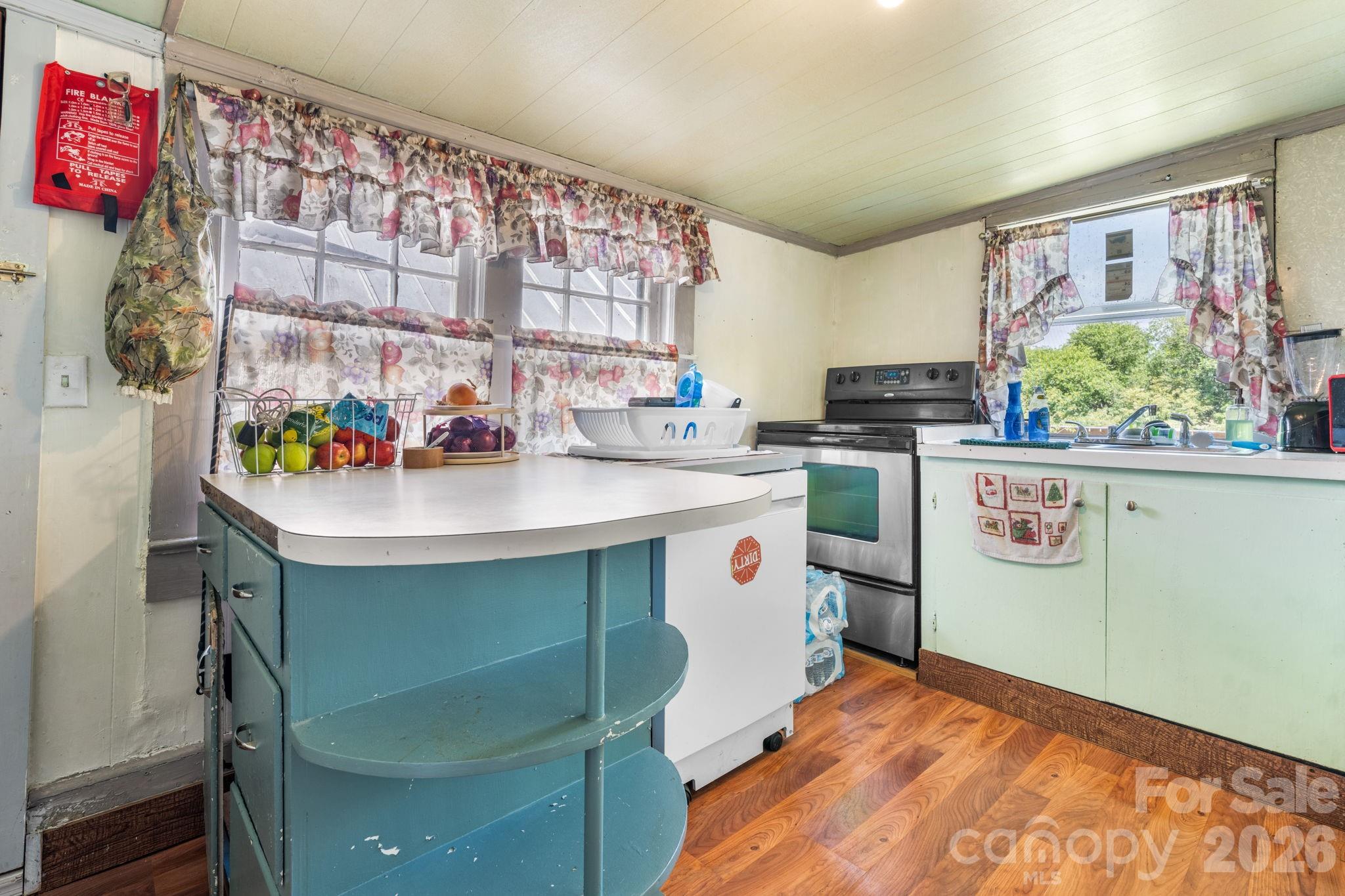 3706 2nd Avenue NW Hickory NC 28601