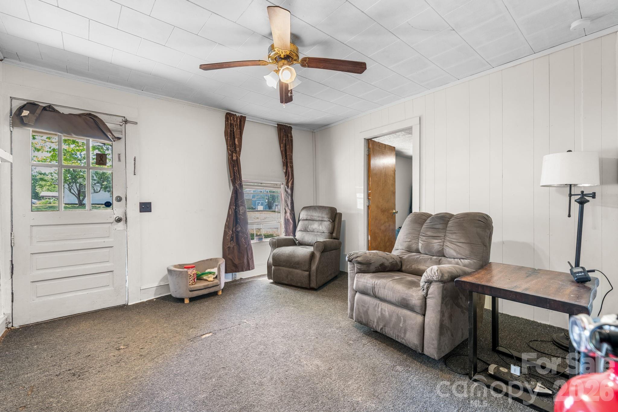 3706 2nd Avenue NW Hickory NC 28601