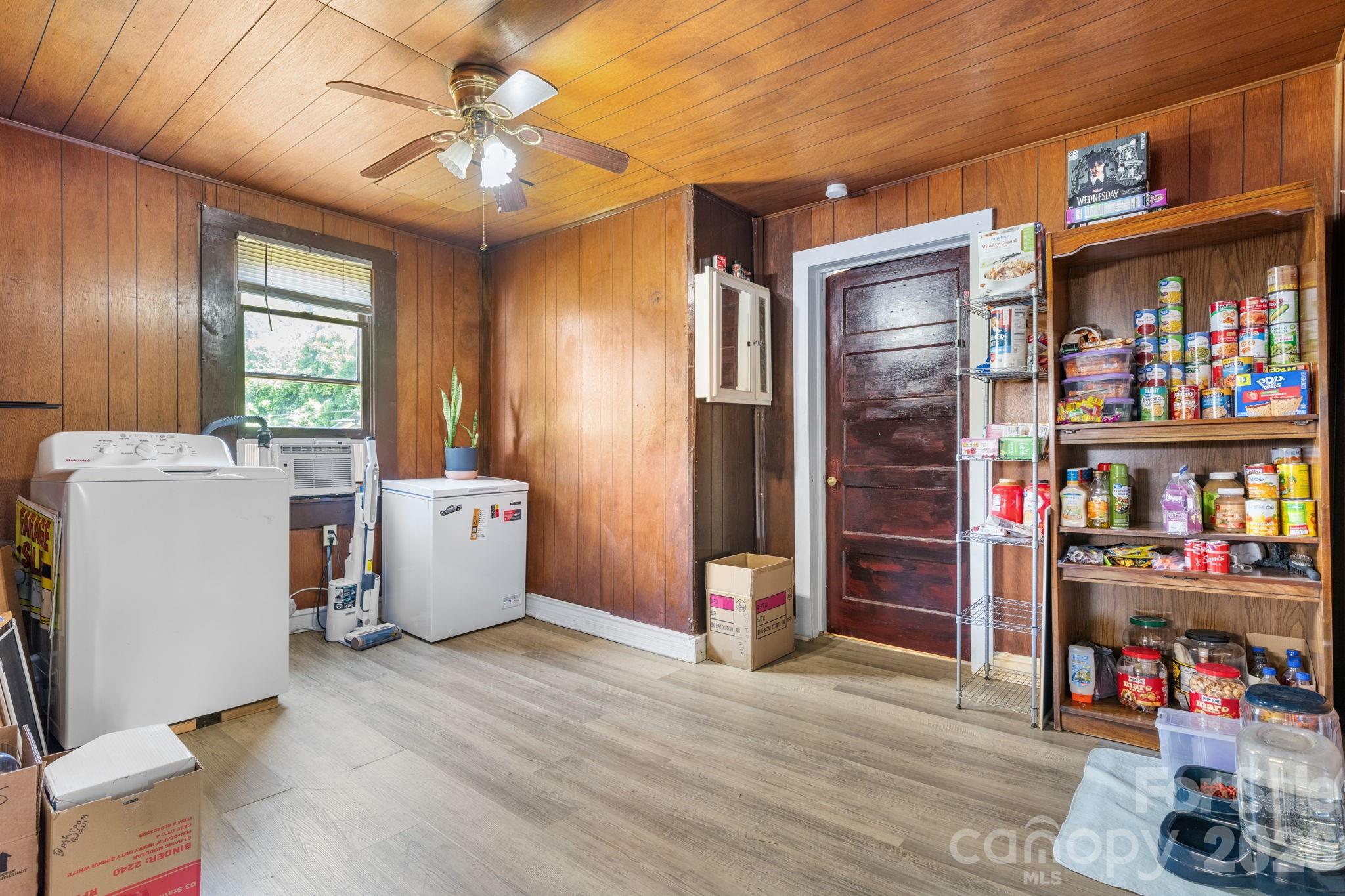 3706 2nd Avenue NW Hickory NC 28601