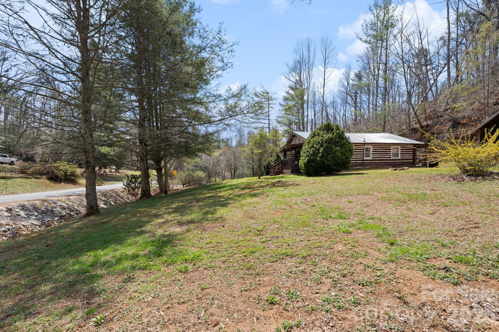 245 Davenport Road Spruce Pine NC 28777