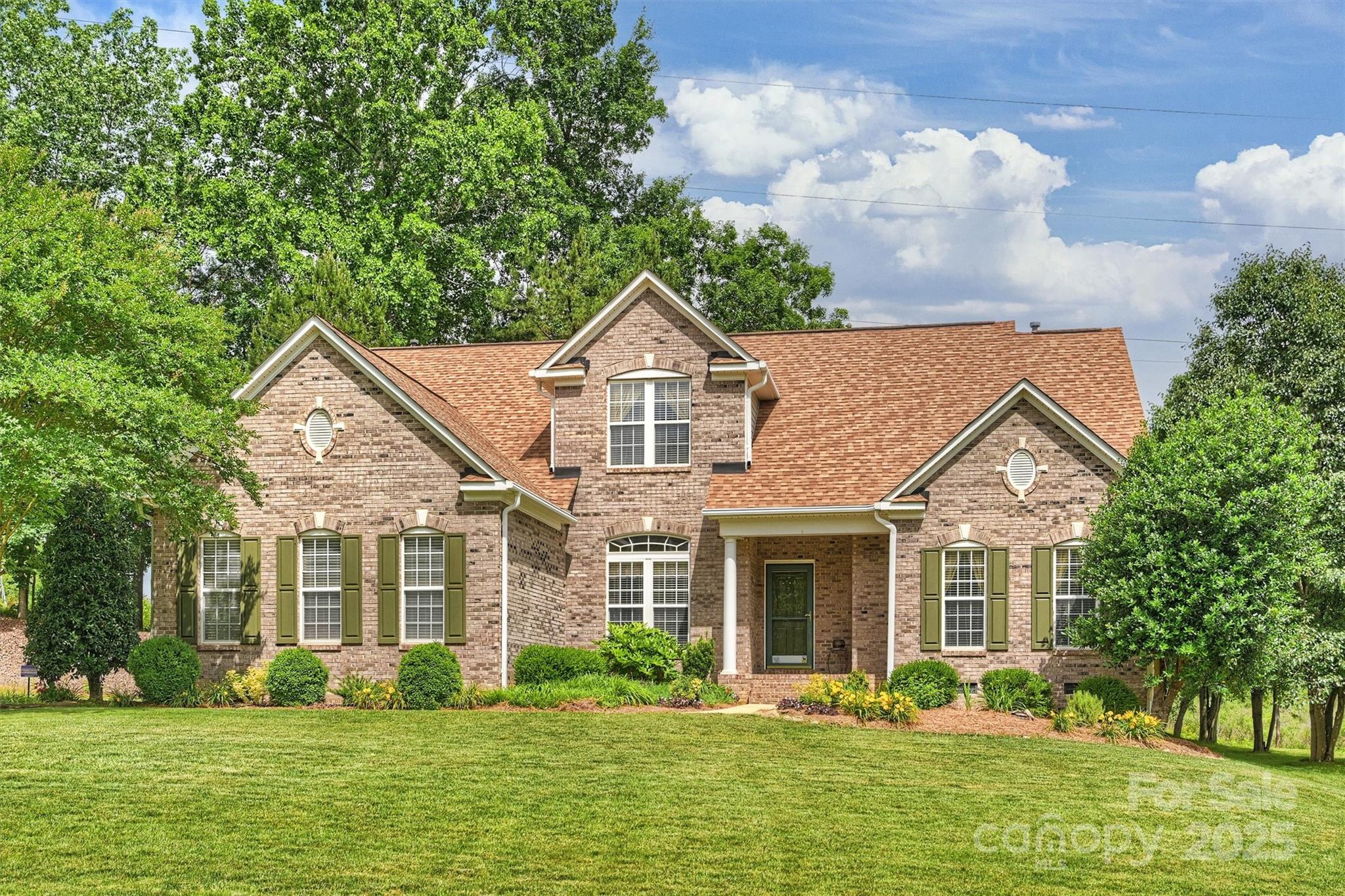 1117 Yarrow Street Matthews NC 28104