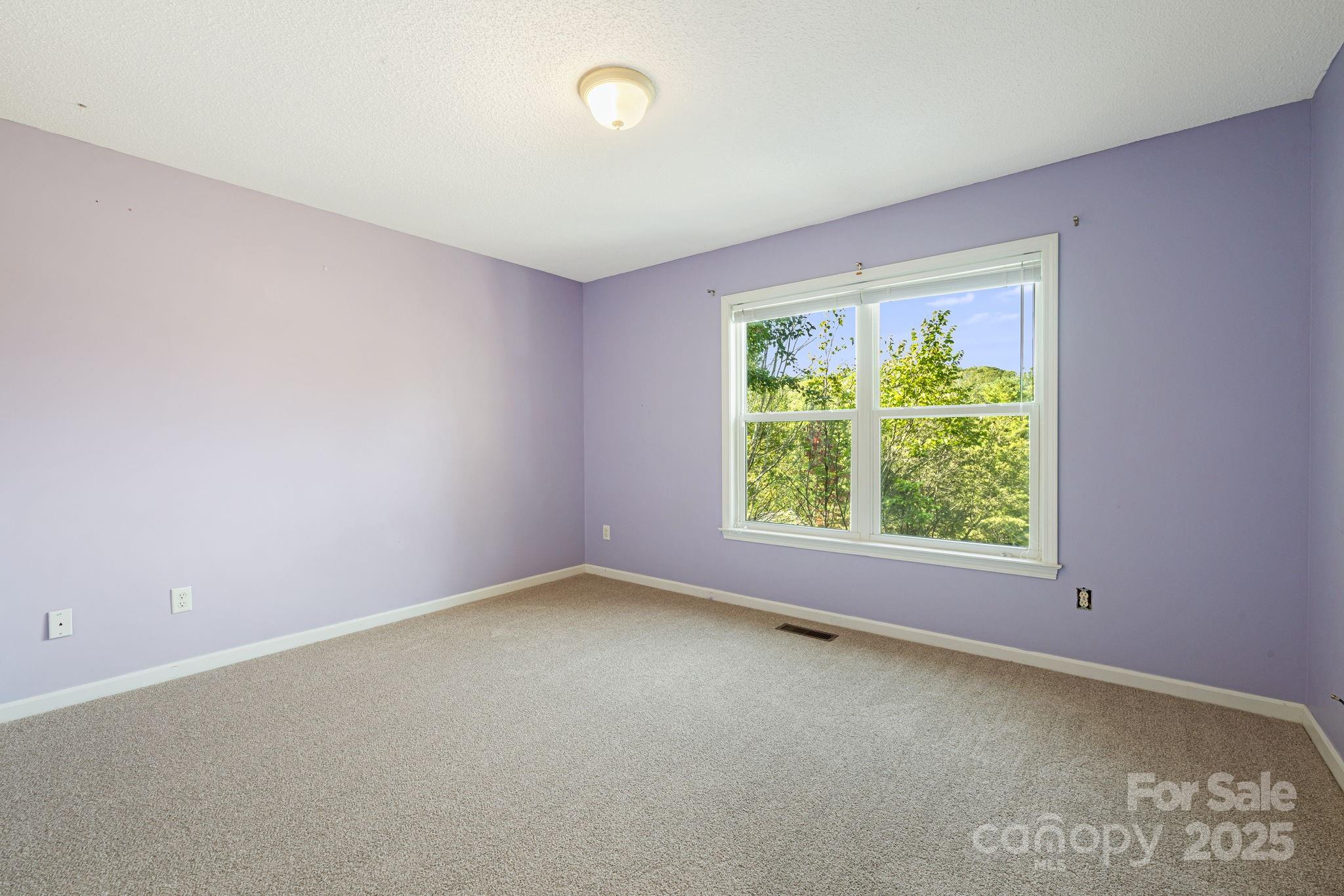 207 Christina Court Asheville NC 28806