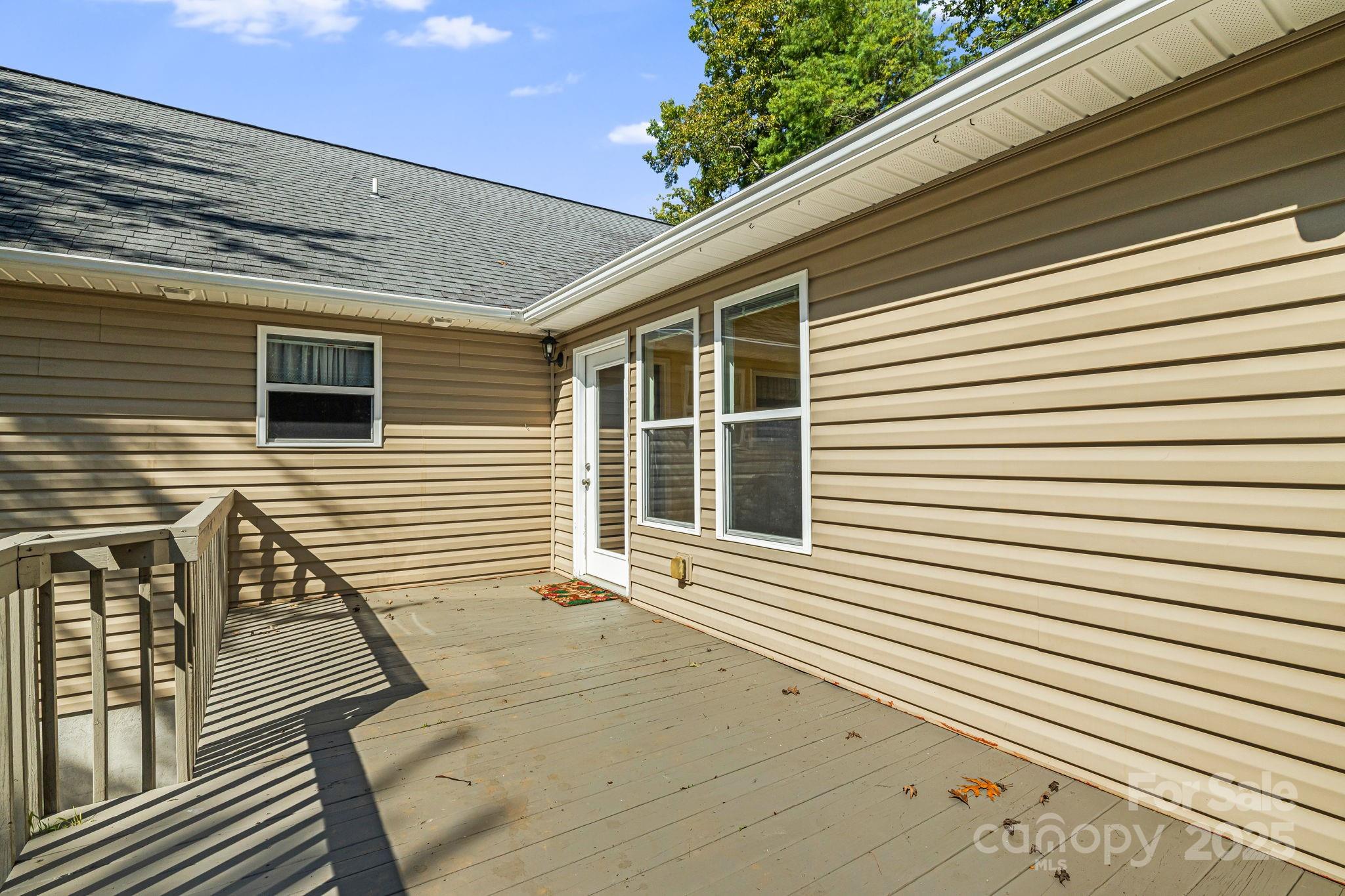 207 Christina Court Asheville NC 28806