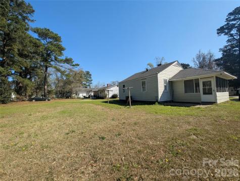 118 Brown Street Lake City SC 29560