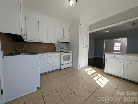 118 Brown Street Lake City SC 29560