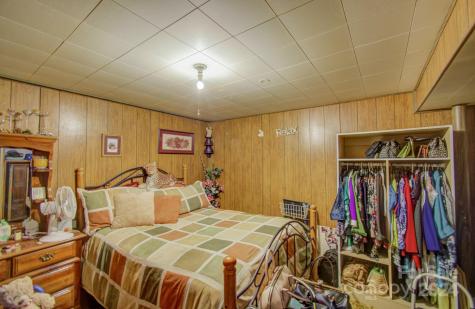 357 Deaverview Road Asheville NC 28806