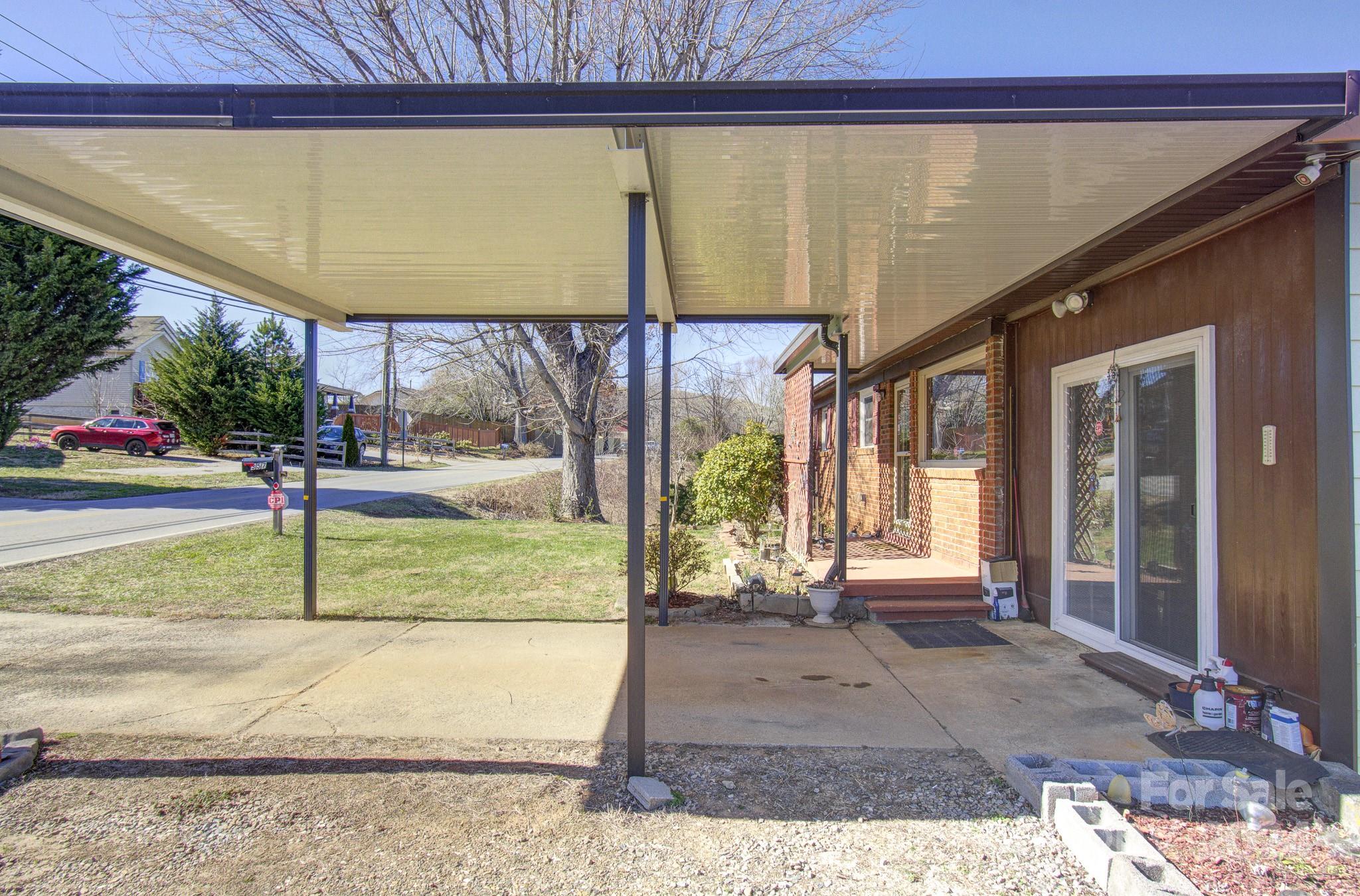 357 Deaverview Road Asheville NC 28806