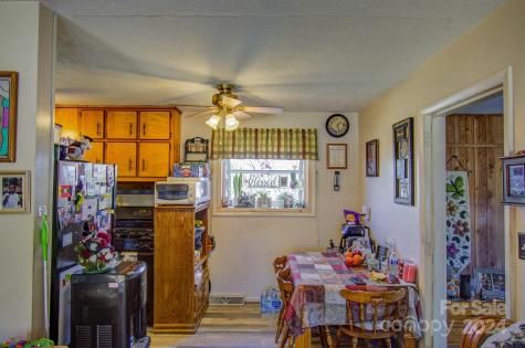 357 Deaverview Road Asheville NC 28806