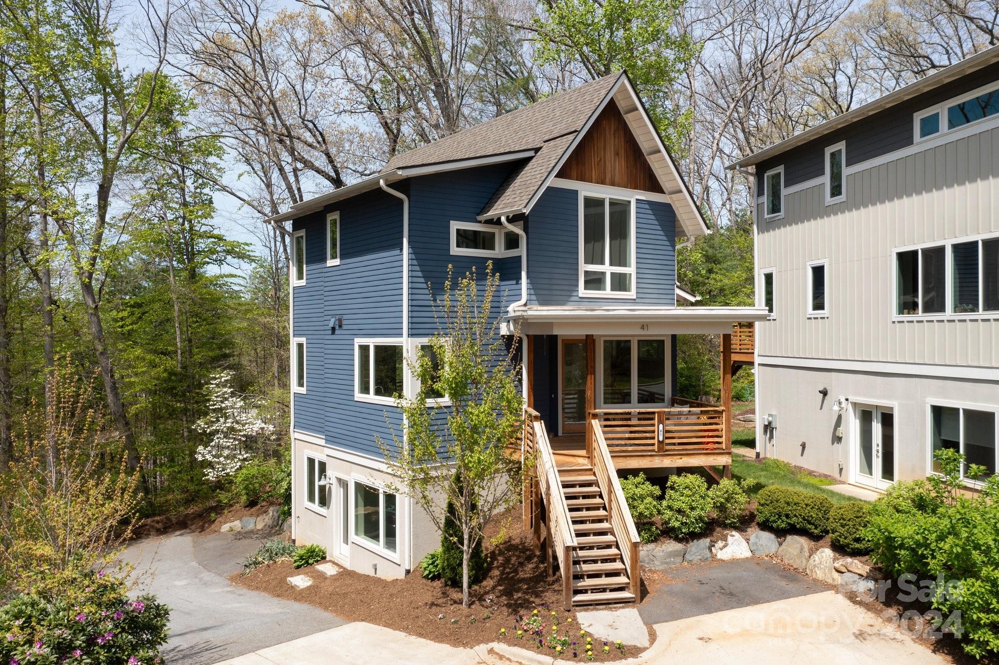 41 Mauricet Lane Asheville NC 28806