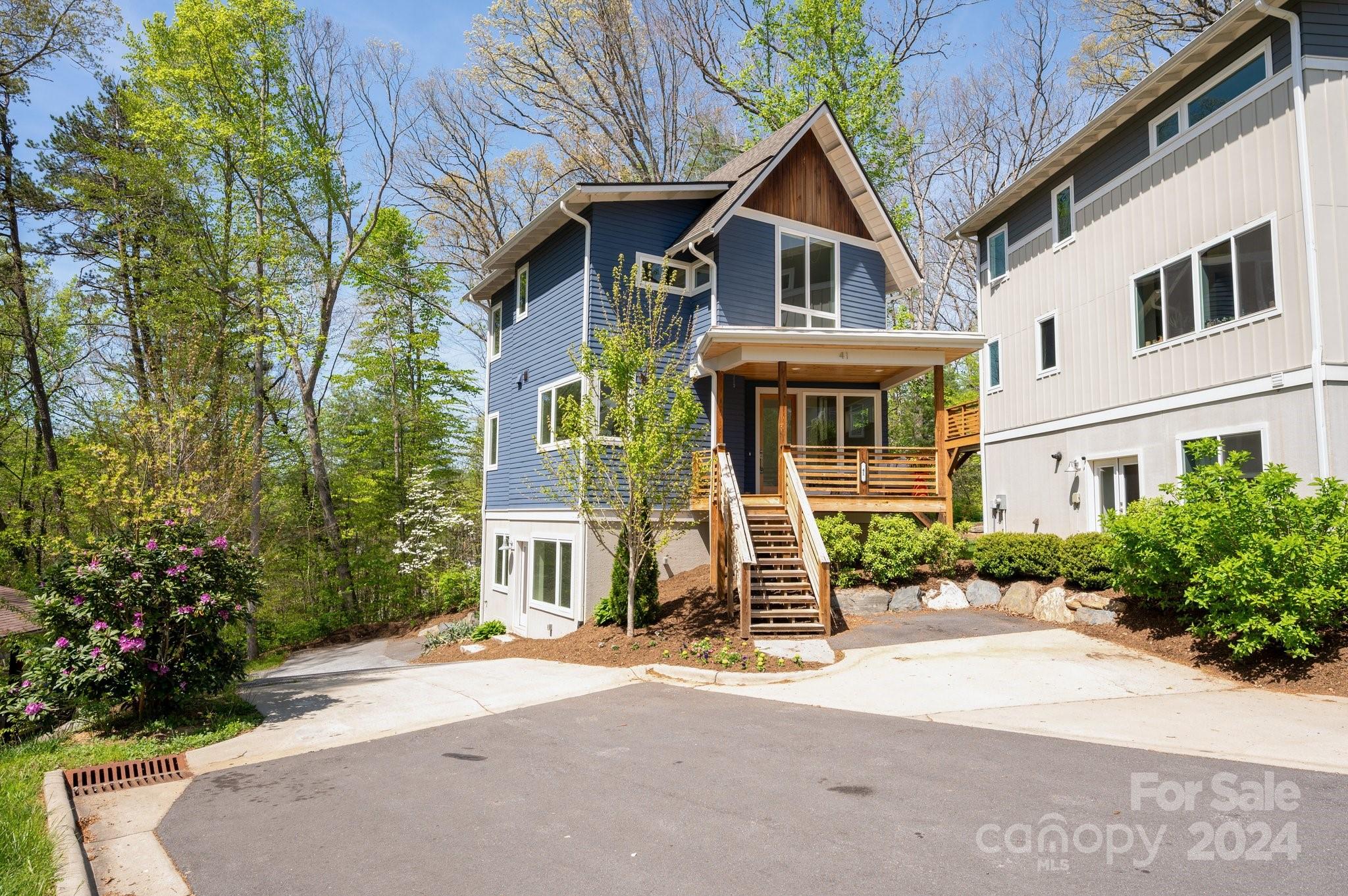 41 Mauricet Lane Asheville NC 28806