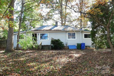 26 Dogwood Court Asheville NC 28805