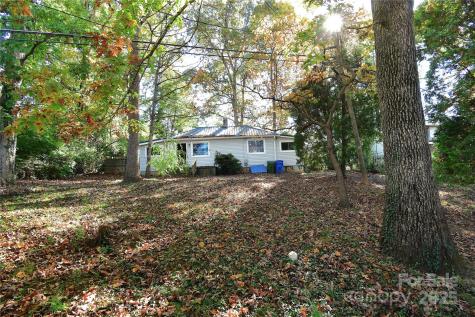 26 Dogwood Court Asheville NC 28805