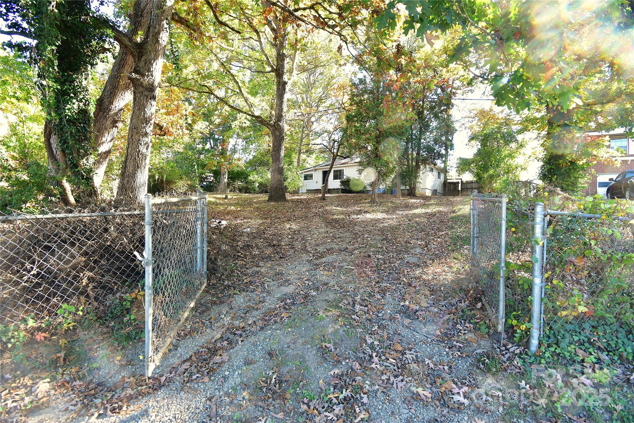 26 Dogwood Court Asheville NC 28805