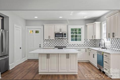 303 Lancaster Avenue Monroe NC 28112