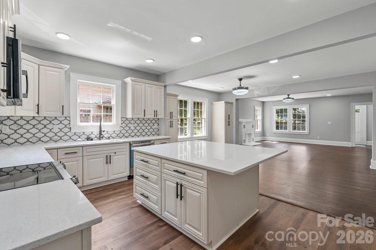 303 Lancaster Avenue Monroe NC 28112