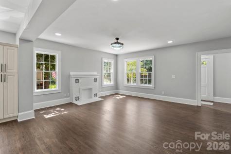 303 Lancaster Avenue Monroe NC 28112